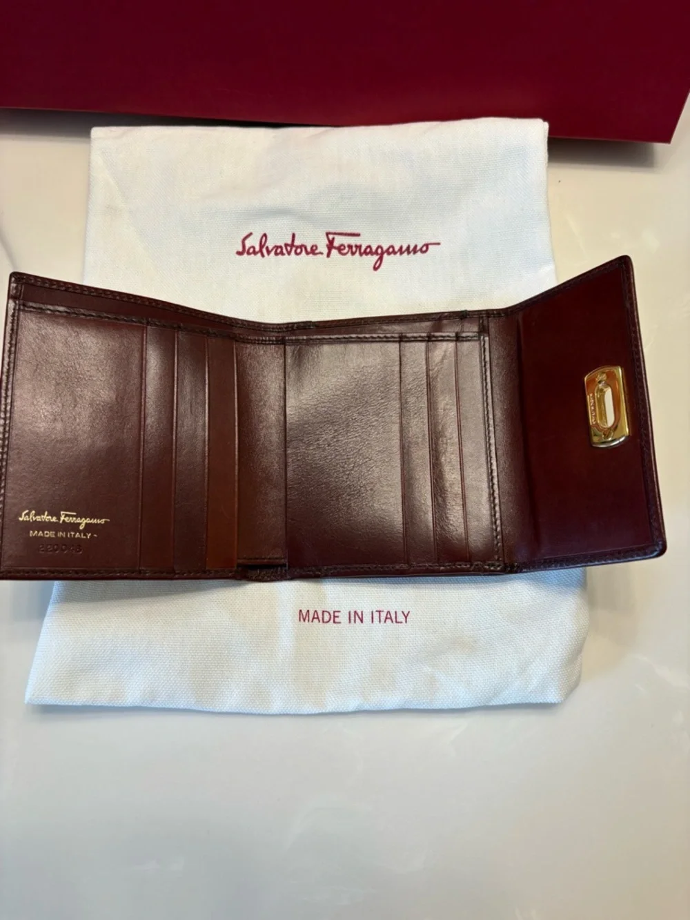 Salvatore Ferragamo Burgundy Leather Wallet Gold Hardware Luxury